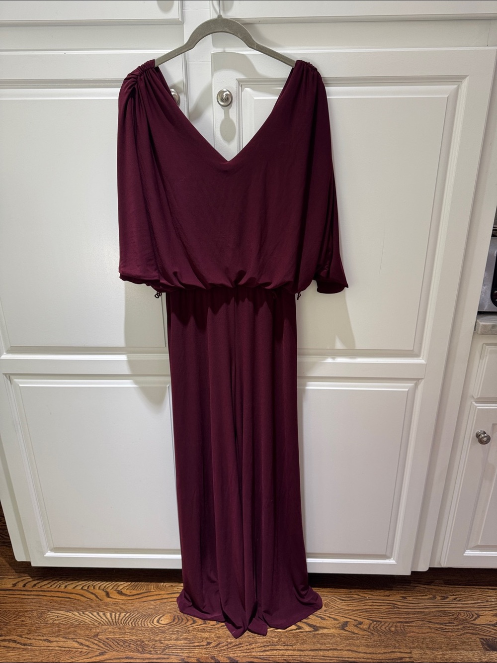 Women's V-Neck Burgundy Maxi Dress with Elastic Waist